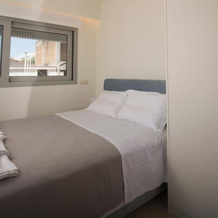 Spectacular Apartment Near Dance Hall/Center Каламата Екстер'єр фото