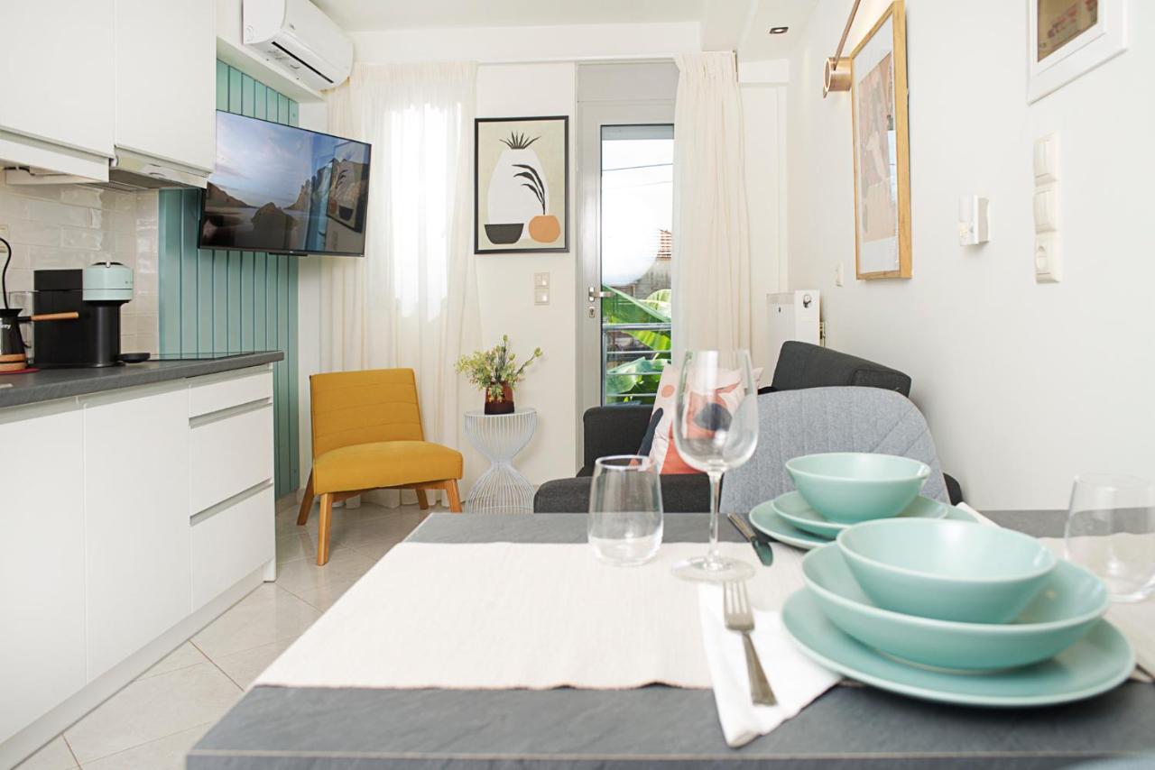 Spectacular Apartment Near Dance Hall/Center Каламата Екстер'єр фото