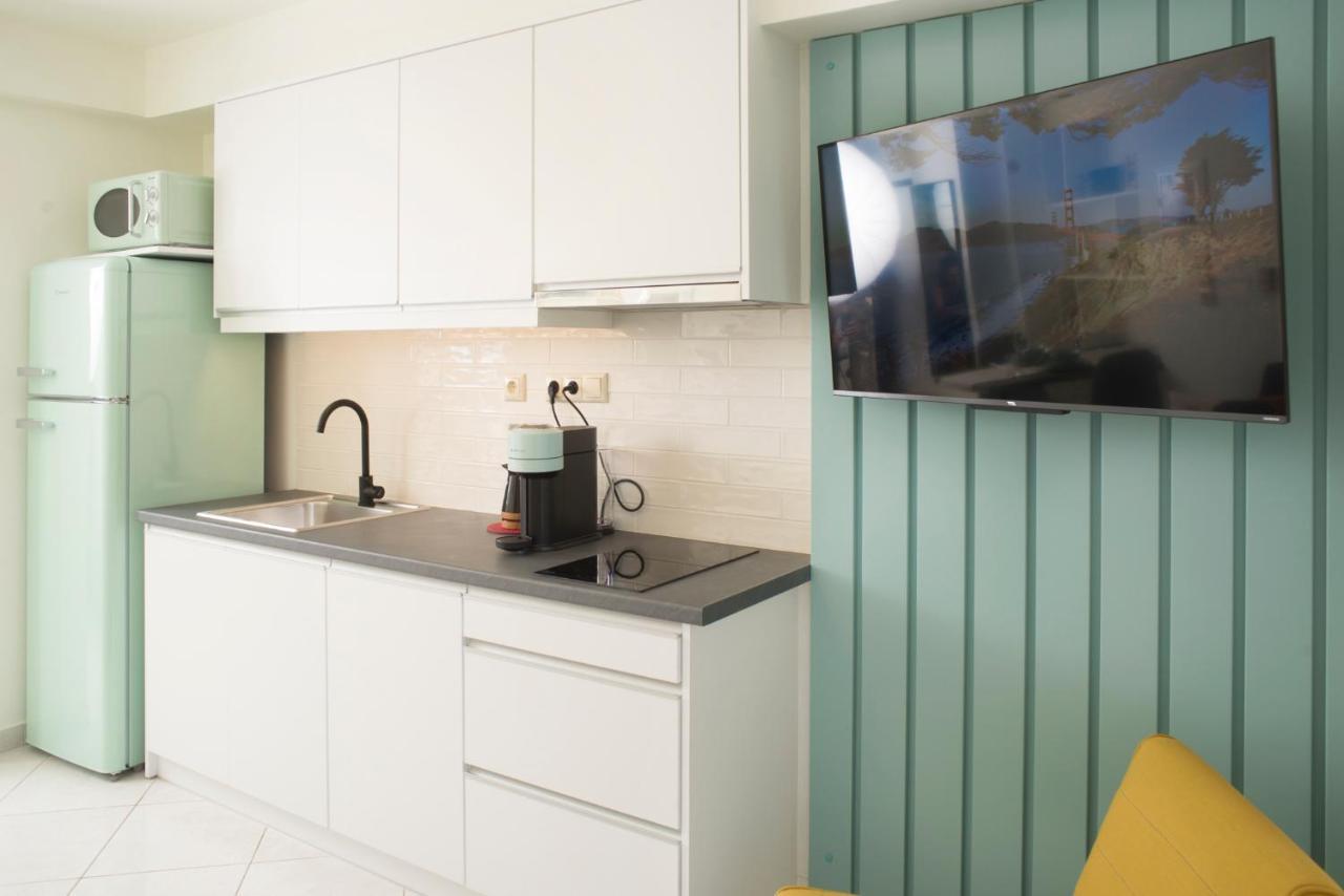 Spectacular Apartment Near Dance Hall/Center Каламата Екстер'єр фото