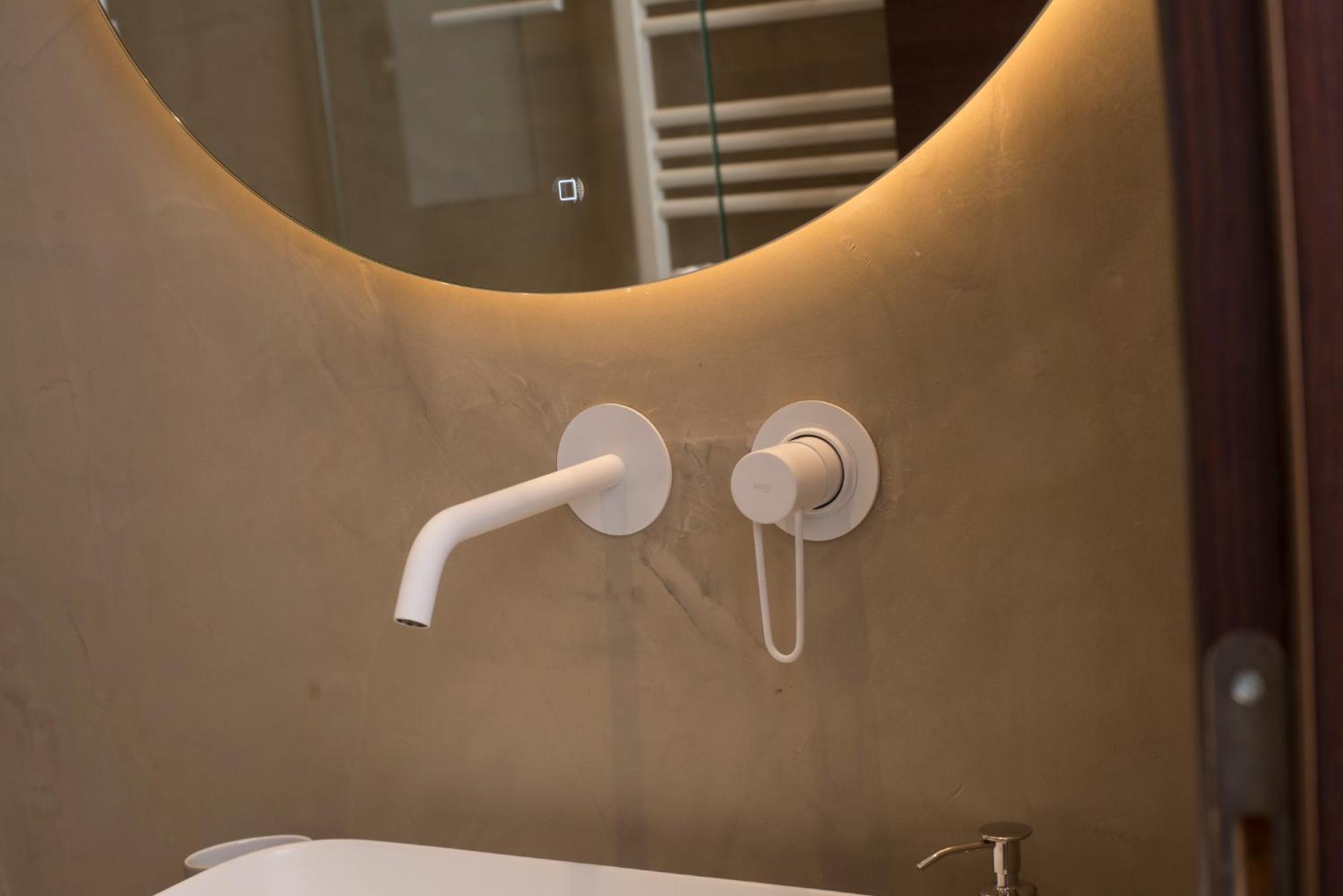 Spectacular Apartment Near Dance Hall/Center Каламата Екстер'єр фото